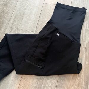 FIGS Maternity Joggers - Black